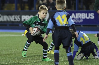 180316 - Cardiff Blues v Munster Rugby - GuinnessPro12 -Half time Under 8 Tag at The Cardiff Blues