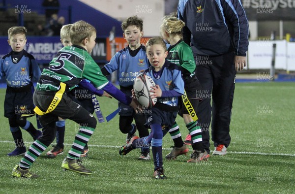 180316 - Cardiff Blues v Munster Rugby - GuinnessPro12 -Half time Under 8 Tag at The Cardiff Blues