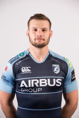 031115 - Cardiff Blues Squad Portraits -Cam Dolan