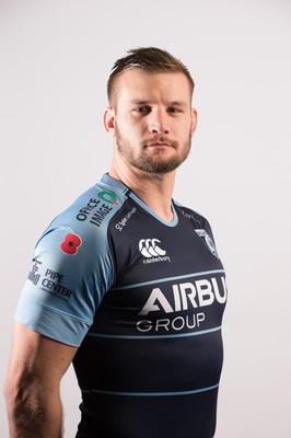 031115 - Cardiff Blues Squad Portraits -Cam Dolan