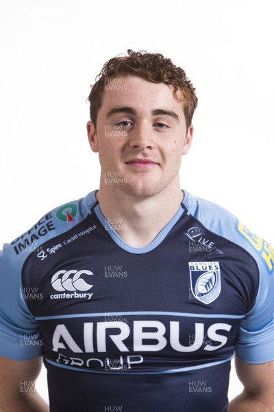 030815 - Cardiff Blues Headshots - Elis Wyn-Benham