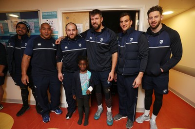 Cardiff Blues Hospital Visit 081216