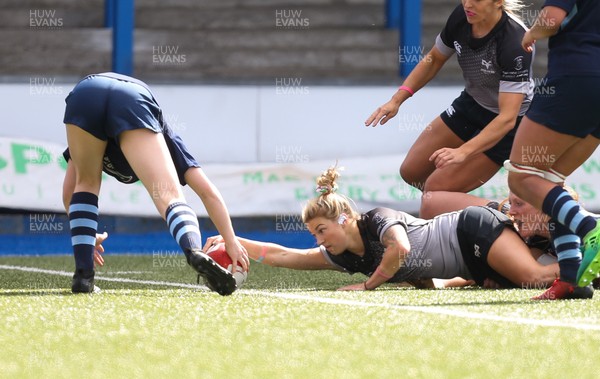 010919 - Cardiff Blues v Ospreys, WRU Women's Regional Championship - Keira Bevan of Ospreys reaches out to score try