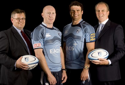 12.08.08...Cardiff Blues... Cardiff Blues Chief Executive Bob Norster with EADS DS Vice President Mike Simms  and Blues players Tom Shanklin and Jamie Roberts at the launch of the new sponsorship deal. 