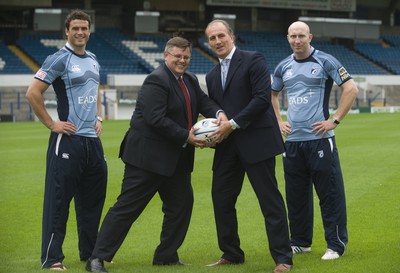 12.08.08...Cardiff Blues... Cardiff Blues Chief Executive Bob Norster with EADS DS Vice President Mike Simms  and Blues players Tom Shanklin and Jamie Roberts at the launch of the new sponsorship deal. 