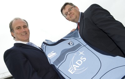 12.08.08...Cardiff Blues... Cardiff Blues Chief Executive Bob Norster with EADS DS Vice President Mike Simms at the launch of the new sponsorship deal. 