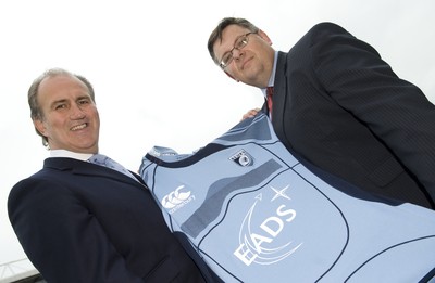 12.08.08...Cardiff Blues... Cardiff Blues Chief Executive Bob Norster with EADS DS Vice President Mike Simms at the launch of the new sponsorship deal. 