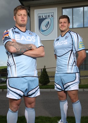 06.10.11 -  New Cardiff Blues Signings -  Blues new signings Ryan Turrell (left) and Jamie Corsi 