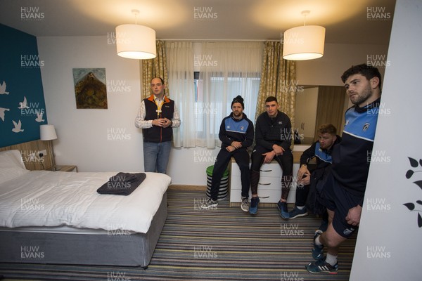 071217 - Cardiff Blues visit Ronald McDonald House at Noah's Ark Childrens Hospital at The Heath - Seb Davies, Lewis Jones, Macauley Cook and Sion Bennett are shown one of the bedrooms
