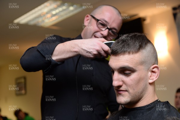 311213 - Cardiff Blues Charity Hair Shave -Sam Warburton has his hair shaved off to raise money for Velindre in support of team Mattew Rees who is being treated for testicular cancer