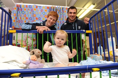 Cardiff Blues Players Visit Children's Hospital 111212