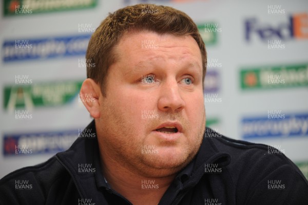 27.04.09 - Cardiff Blues Rugby Press Conference - Cardiff Blues Director of Rugby, Dai Young talks to reporters. 