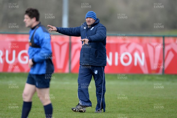 310315 - Cardiff Blues Rugby Training -Dale McIntosh during training