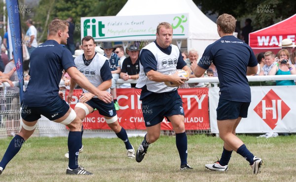 240713 - Cardiff Blues training session at The Royal Welsh Show