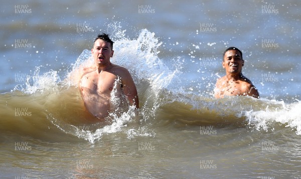 280720 - Cardiff Blues Sea Recovery - Jason Harries and Ben Thomas during sea recovery session at Barry Island