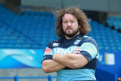190814 - Cardiff Blues Photocall - Adam Jones signs for the Cardiff Blues
