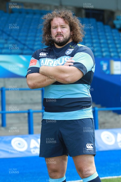 190814 - Cardiff Blues Photocall - Adam Jones signs for the Cardiff Blues