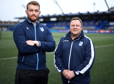 270120 - Cardiff Blues - Cardiff Blues new signing Sam Moore with John Mulvihill