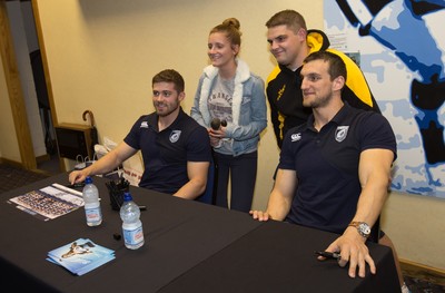010514 - Sam Warburton and Leigh Halfpenny at Cardiff Blues signing session for fans - 
