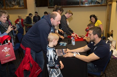010514 - Sam Warburton and Leigh Halfpenny at Cardiff Blues signing session for fans - 