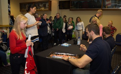 010514 - Sam Warburton and Leigh Halfpenny at Cardiff Blues signing session for fans - 