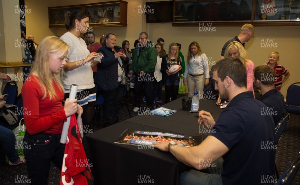 010514 - Sam Warburton and Leigh Halfpenny at Cardiff Blues signing session for fans - 