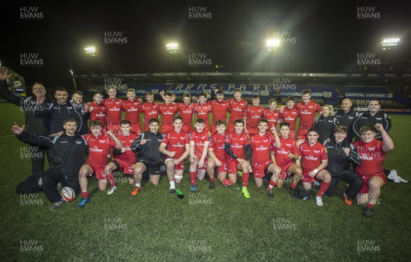 230118 - Cardiff Blues U18s v Scarlets U18s - Scarlets celebrate winning the competition with 2 games in hand