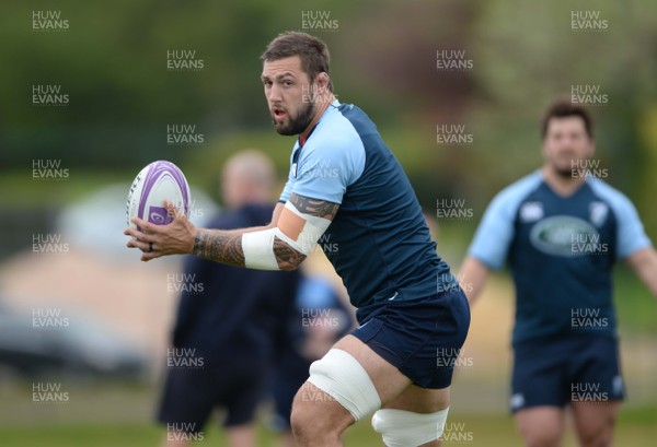 090518 - Cardiff Blues Rugby Training - Josh Turnbull during training