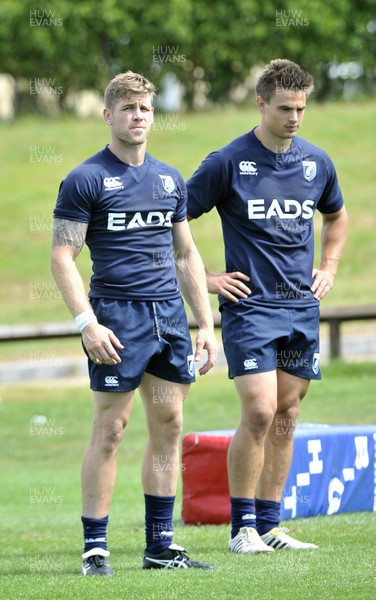 260713 - Cardiff Blues Training -   Gavin Evans, left, with Chris Czekaj during training