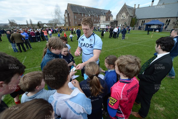 230413 - Cardiff Blues Training at Christ College Brecon -Bradley Davies has his picture taken and signs autographs after training 