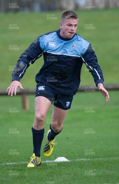 120116 - Cardiff Blues Training Session - Cardiff Blues Gareth Anscombe during training session