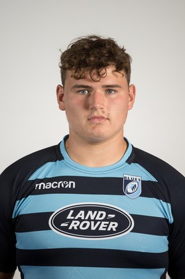 170918 - Cardiff Blues U18 Squad Portraits - Cai Davies