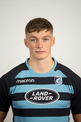 170918 - Cardiff Blues U18 Squad Portraits - Oran Harry