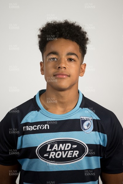170918 - Cardiff Blues U18 Squad Portraits - Theo Cabango