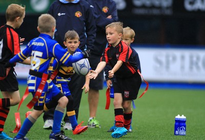 230815 - Cardiff Blues Under 8s Tag Festival - Abercynon take on Old Penarthians in semi Final two