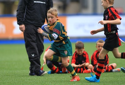 230815 - Cardiff Blues Under 8s Tag Festival - Abercynon take on Beddau in the Final