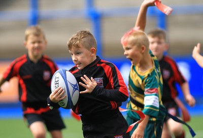 230815 - Cardiff Blues Under 8s Tag Festival - Abercynon take on Beddau in the Final