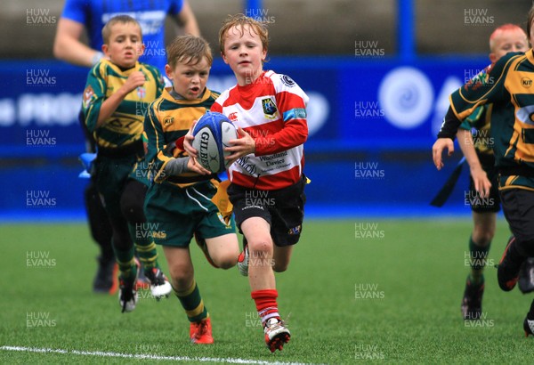230815 - Cardiff Blues Under 8s Tag Festival - Beddau take on Brecon in semi Final one