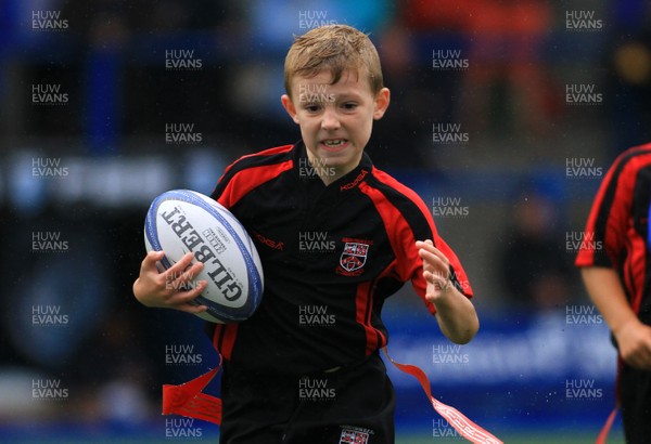 230815 - Cardiff Blues Under 8s Tag Festival - Abercynon take on Old Penarthians in semi Final two