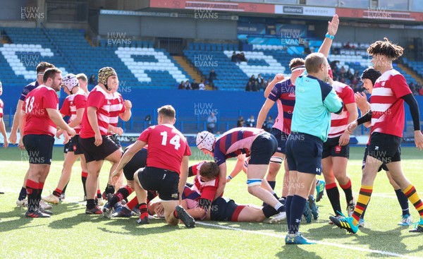 031018 - Cardiff Blues University Cup - Cardiff Medicals take on USW, red and white shirts