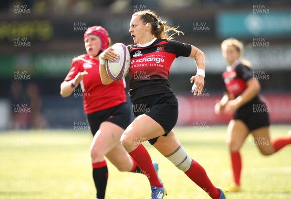 031018 - Cardiff Blues University Cup - USW Women, red shirts, take on Cardiff University Women