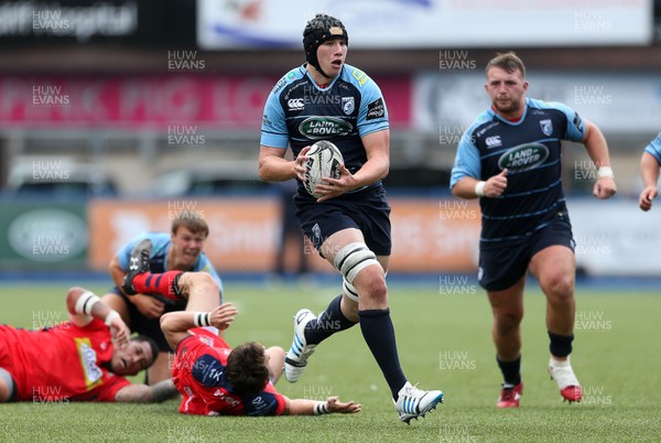 200816 - Cardiff Blues v Bristol Rugby - Pre Season Friendly - Seb Davies of Cardiff Blues breaks past Rhodri Williams of Bristol Rugby