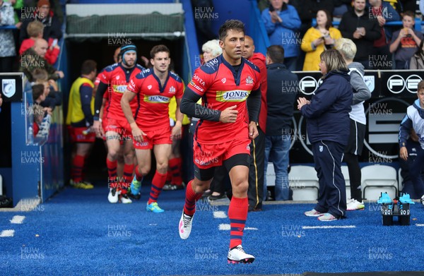 200816 - Cardiff Blues v Bristol Rugby - Pre Season Friendly - Gavin Henson of Bristol Rugby runs out onto the pitch