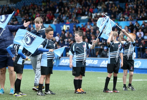 200816 - Cardiff Blues v Bristol Rugby - Pre Season Friendly - Guard of Honour