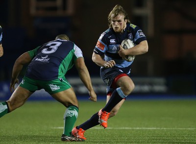 060315 - Cardiff Blues v Connacht, Guinness PRO12 - Cardiff Blues' Kristian Dacey takes on Connacht's Rodney Ah You