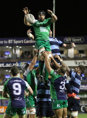 060315 - Cardiff Blues v Connacht, Guinness PRO12 - Connacht's John Muldoon wins lineout ball 