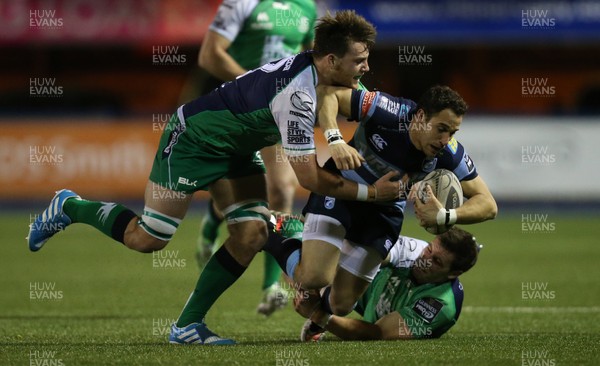 060315 - Cardiff Blues v Connacht, Guinness PRO12 - Cardiff Blues' Joaquin Tuculet is tackled by Connacht's Craig Ronaldson and Connacht's Jake Heenan 