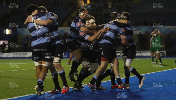 060315 - Cardiff Blues v Connacht, Guinness PRO12 - Cardiff Blues' players celebrate after Joaquin Tuculet races in to score the winning try