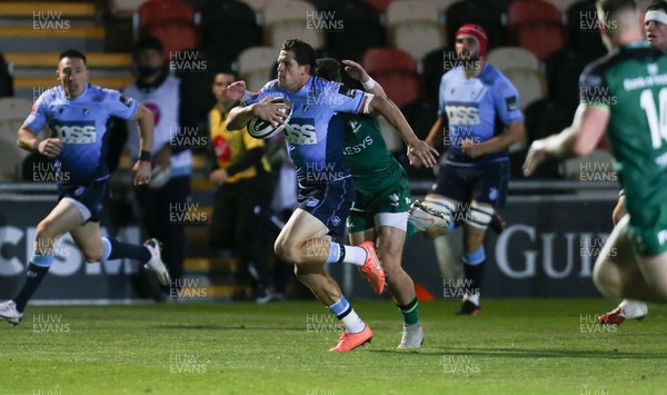 101020 - Cardiff Blues v Connacht, Guinness PRO14 - Lloyd Williams of Cardiff Blues is hauled down as he looks to break away
