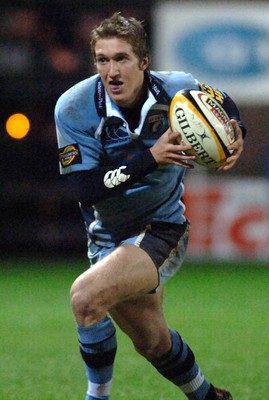 18.11.06 - Cardiff Blues v Connacht - Magners League - Blues' Wayne Evans 